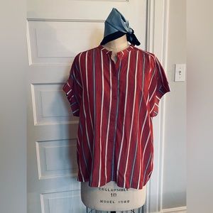 4 / $20 Sale! NWOT Universal Thread Striped Print Button Front Shirt